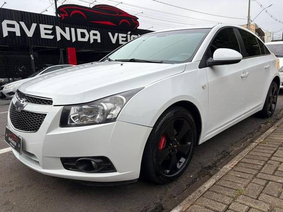 CHEVROLET CRUZE 1.8 LT 16V FLEX 4P MANUAL CHEVROLET CRUZE 1.8 LT 16V FLEX 4P MANUAL